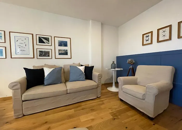 아파트 Captain's Cabin 코페르